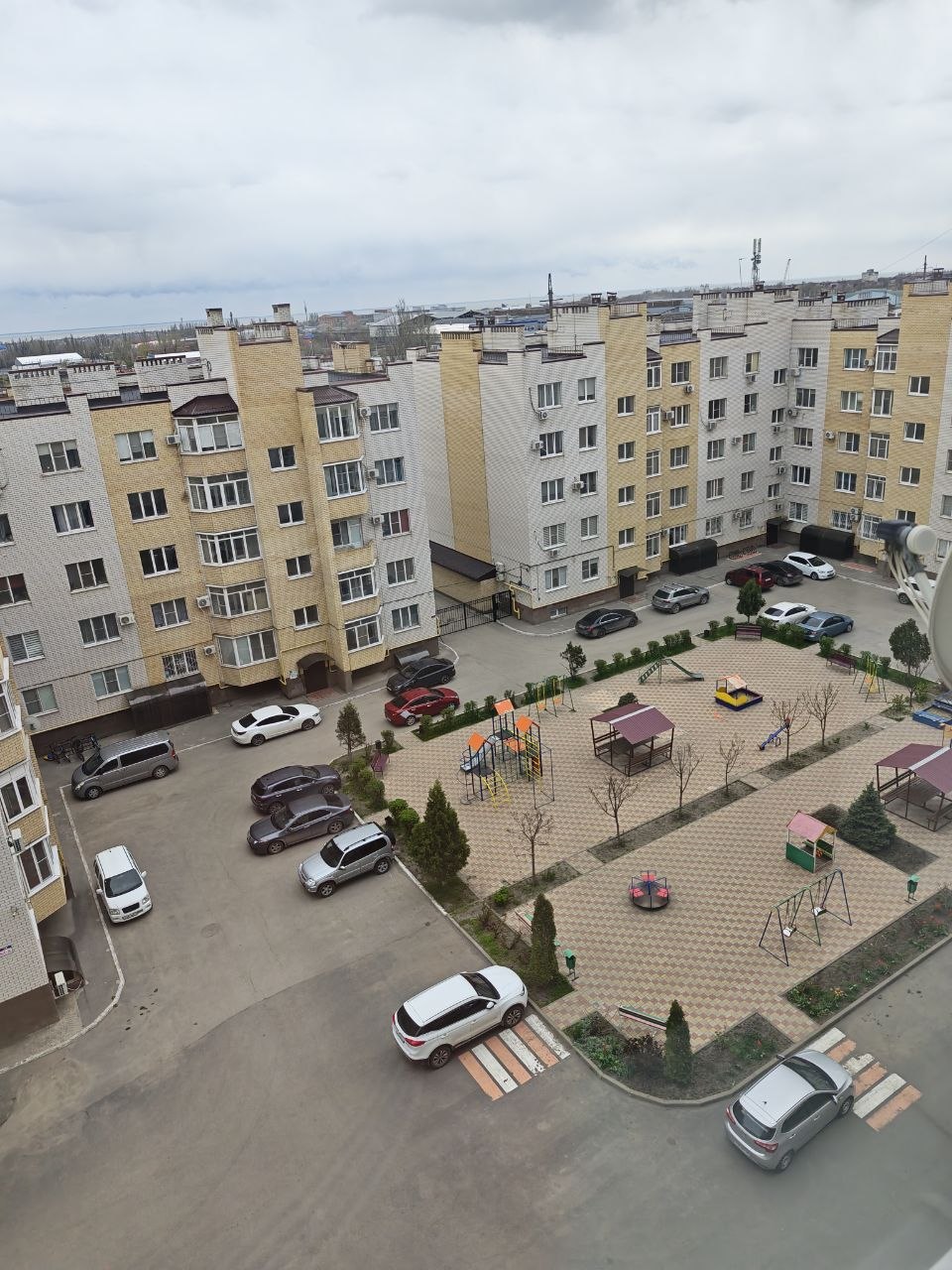 Комфортная евродвушка на Чучева 42Б -6 спальных мест